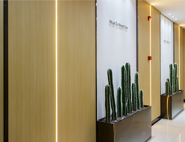 แผงลามิเนตแรงดันสูง